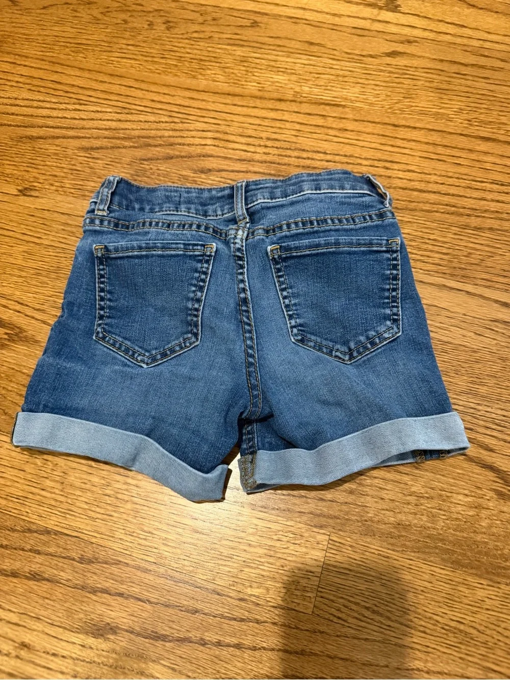 GAP Girls' Medium Blue Rolled-Hem Denim Shorts